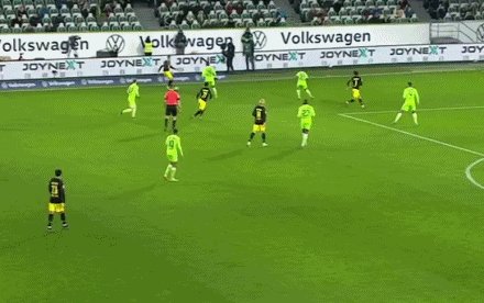 1638030721847084335.gif